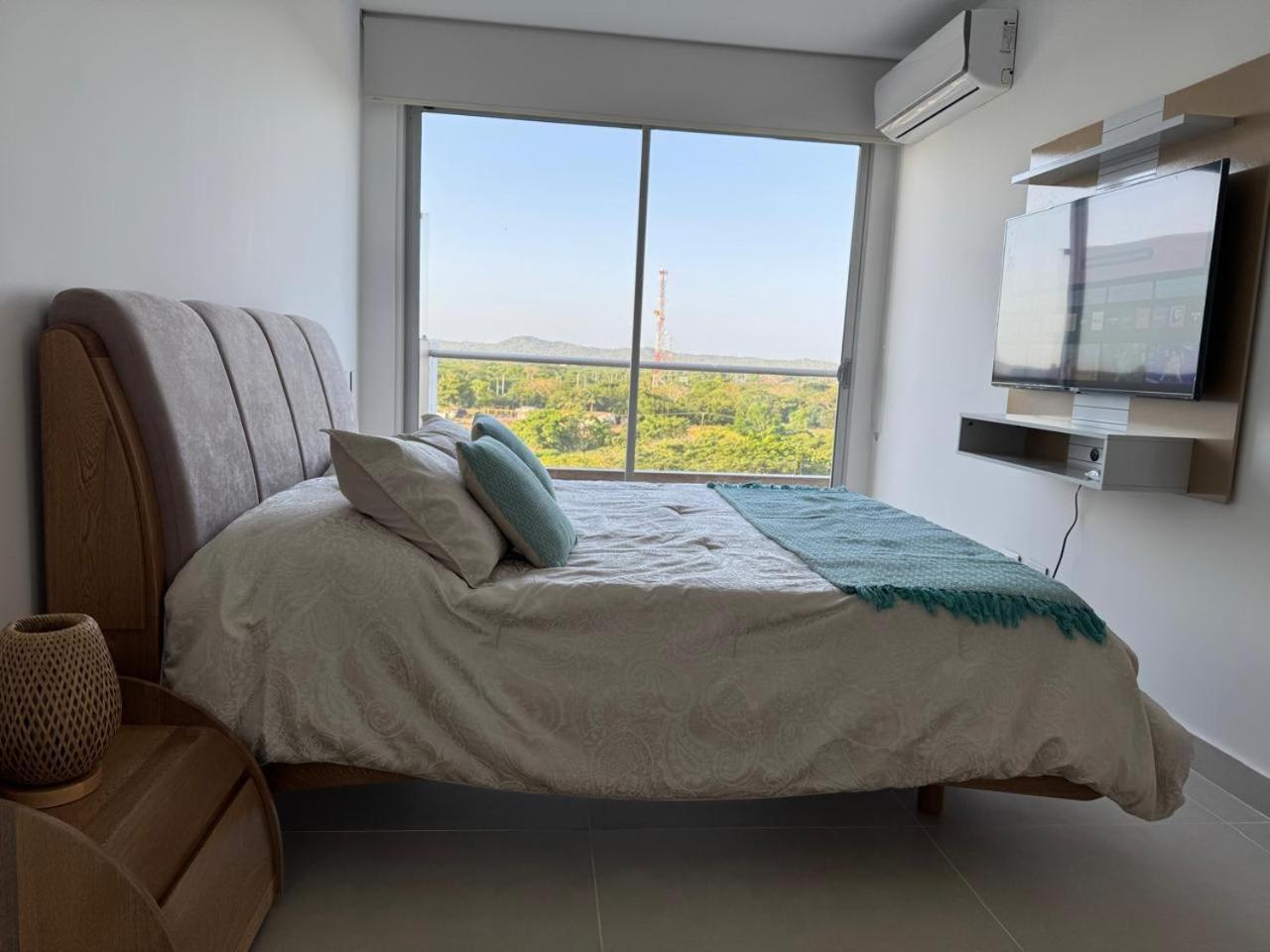 Baia Kristal Penthouse Playa Artificial Mas Grande De Colombia